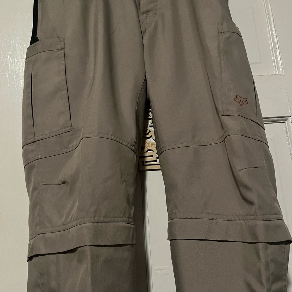 NWOT FOX RACING Men's Mountain Bike Pants - Tan & Black - 34” Waist - Picture 3 of 8